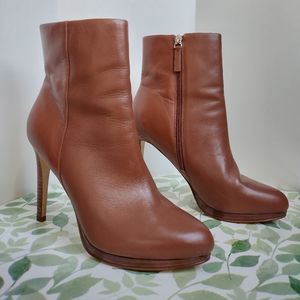 Quanette Platform Booties